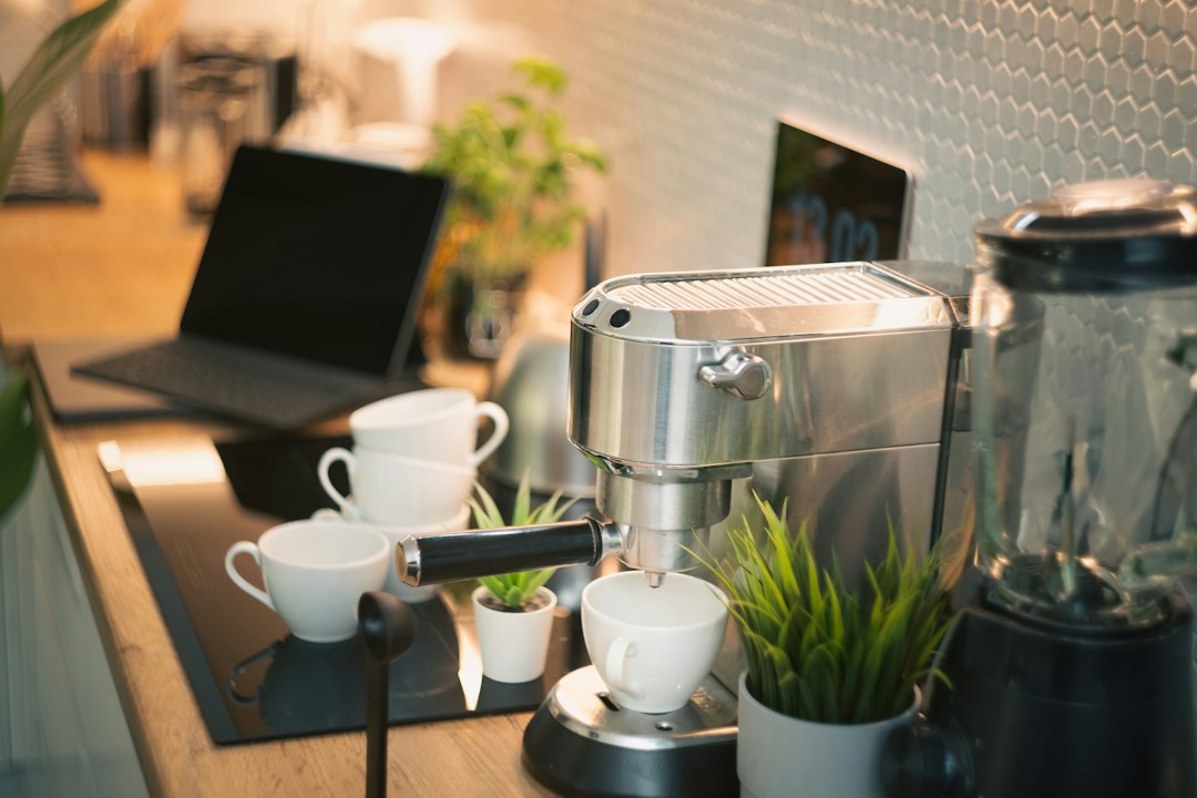 Rincón de café limpio después de su uso