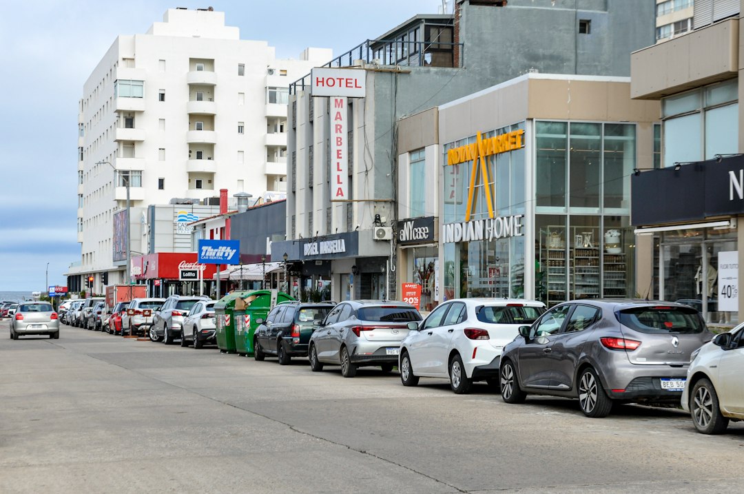 Zona doméstica de reciclaje limpia y ordenada