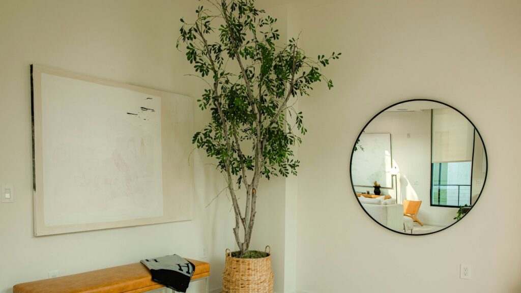 decorar una entrada pequeña: 30 ideas para crear un recibidor bonito, ordenado y funcional